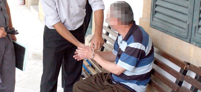 Başkası’nın adına avans çekti