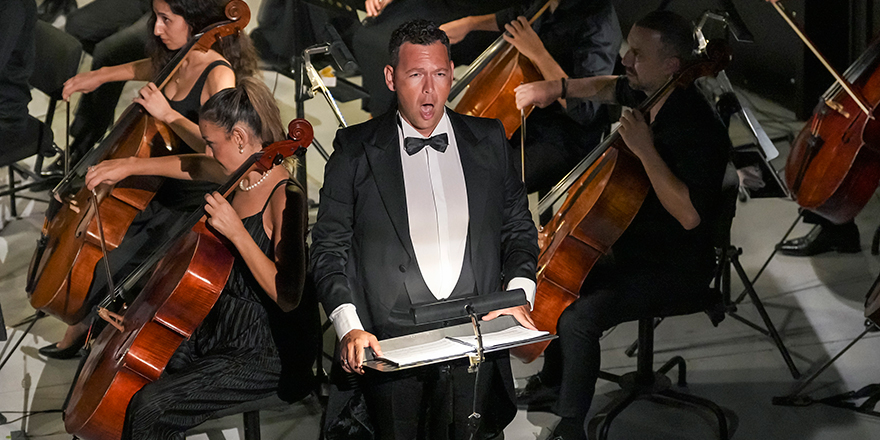 Töre Uluslararası Aspendos Opera ve Bale Festivali’nde sahne aldı