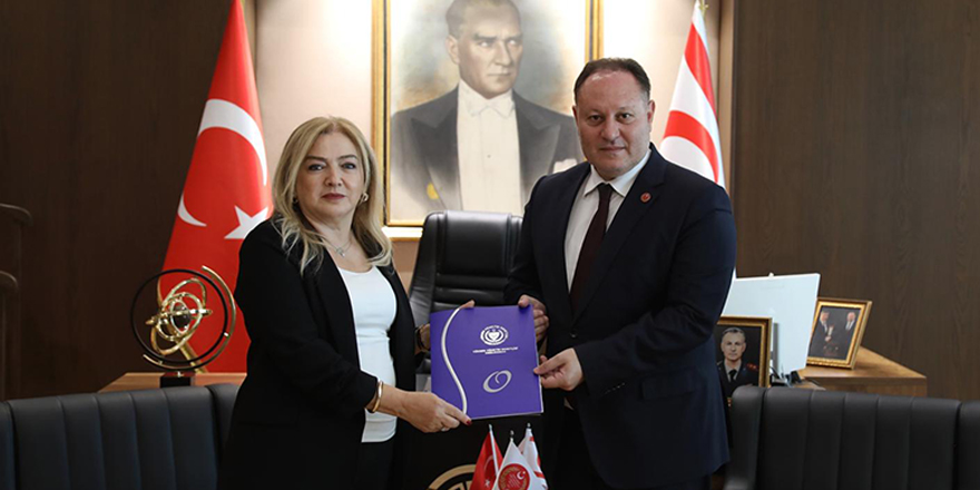Ombudsman Varol, 41. Dönem Raporu'nu Öztürkler'e sundu
