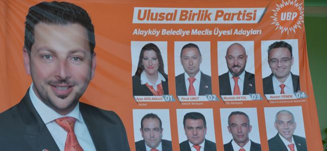 Alayköy’deki UBP afişi kaldırılıyor
