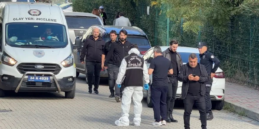 Başakşehir'de ortaokulda bıçaklı saldırı. Bir can kaybı, 7 öğrenci yaralı