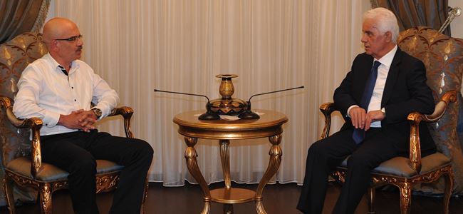 Eroğlu: Belediye Başkanı imzasına sahip çıksın