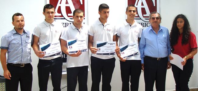 GAÜ öğrencilerini ödüllendirdi