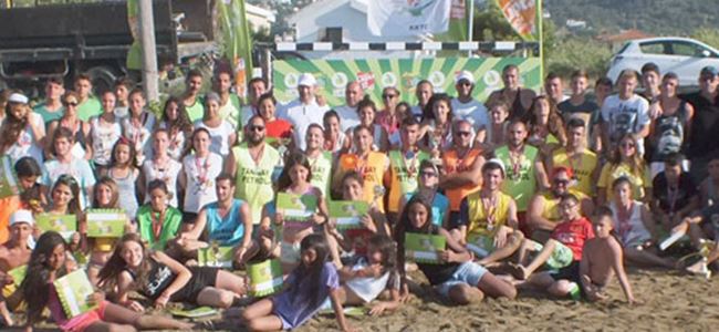 Plajlar hentbolla renklendi