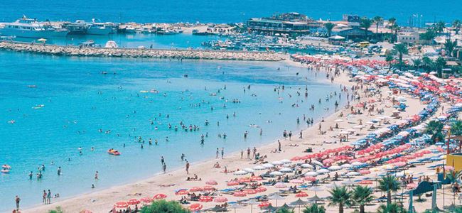 Güney Kıbrıs’ta turist sayısında artış