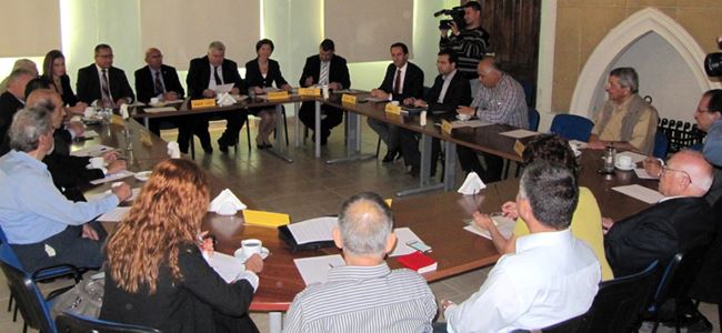 Ortak toplantıda iki lidere çağrı