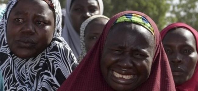 Köy baskınında 30 kişi öldürüldü, 60 kız kaçırıldı