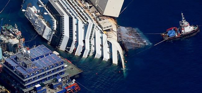 Costa Concordia enkazı taşınıyor