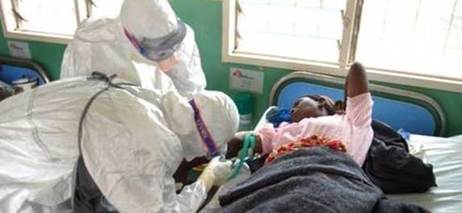 Karantinadaki Ebola hastası aç kaldığı için kaçtı