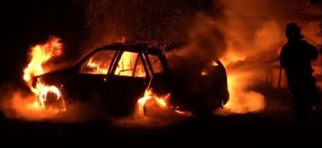 Kanlıköy yolunda araç yangını