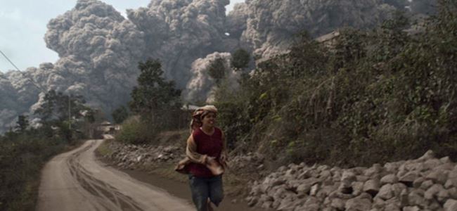 Endonezyada yanardağ patlaması