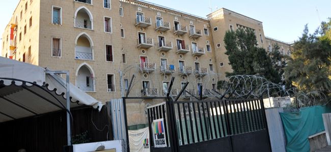 Ledra Palace Otel için müzakere ediliyor