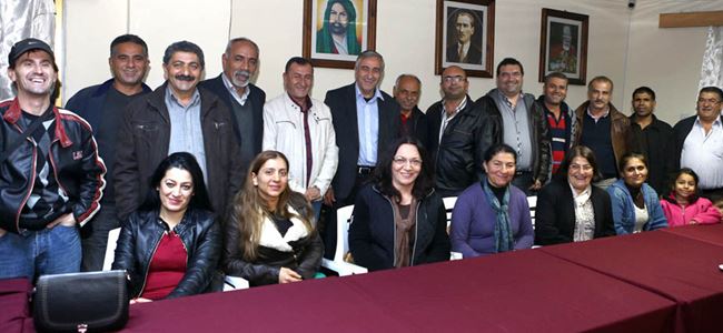 Akıncı, Alevi Kültür Merkezi’ni ziyaret etti