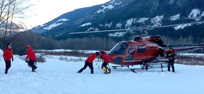 Buz tırmanışı yapan 3 dağcı öldü