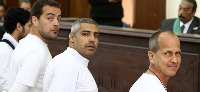 Mısır El Cezire muhabirini serbest bıraktı