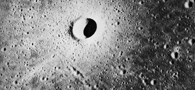 Ayda yeni bir krater keşfedildi