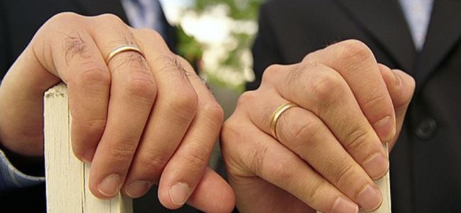 Kiliseden eşcinsel evliliğe onay