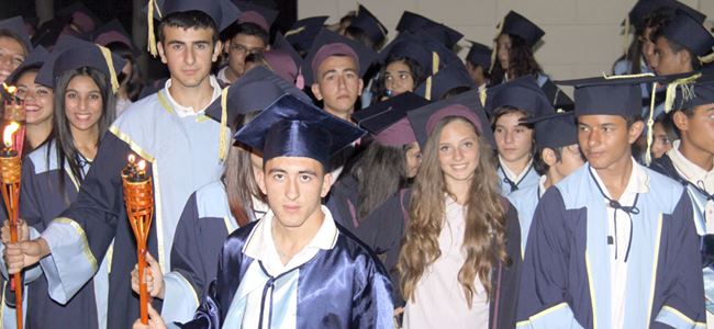 144 öğrenci mezun oldu