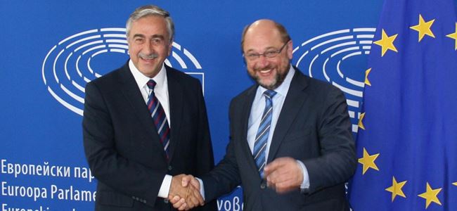 Akıncı, Brüksel’de Martin Schulz’la görüştü