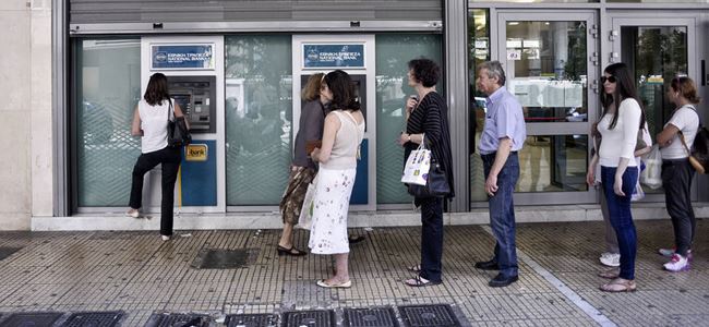 Bankalar 13 Temmuza kadar kapalı