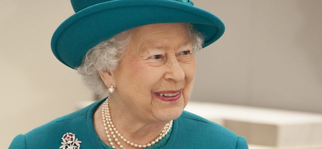 Kraliçe Elizabeth tarihe geçiyor