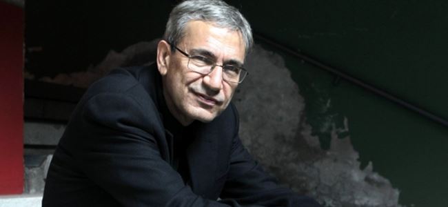 Pamuk, 2015 Erdal Öz Edebiyat Ödülünü aldı