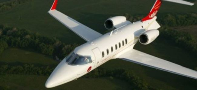 Uçak çalmaya çalışırken yakalandı