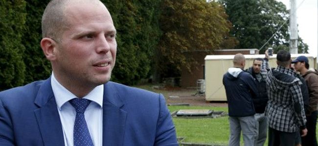 Mültecilere Facebooktan Gelmeyin diyecekler