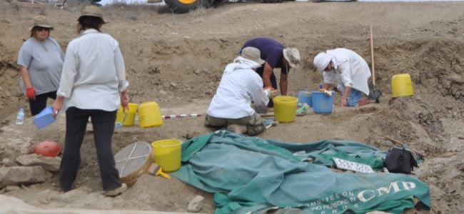 2. gömü yerinde 4 kişiye ait kalıntı bulundu