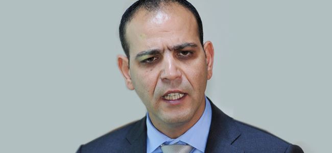 Harmancı, Corina Cretuya eşlik etmeyecek