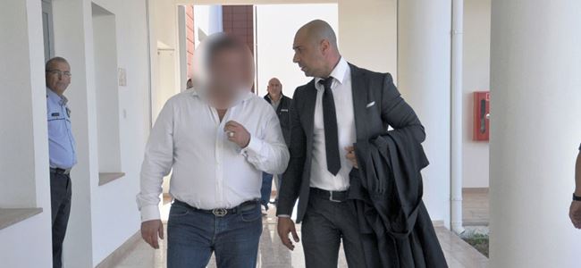 Adam kaçırma, silahla soygun suçlaması...