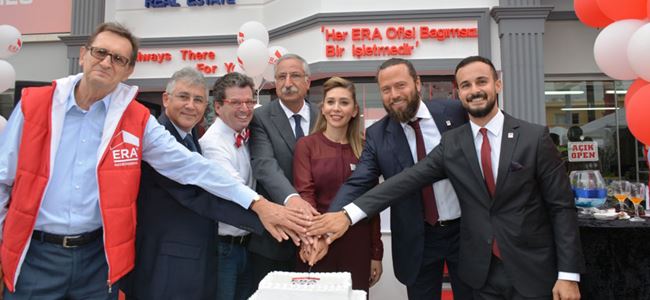 Era H&B Real Estate için renkli açılış