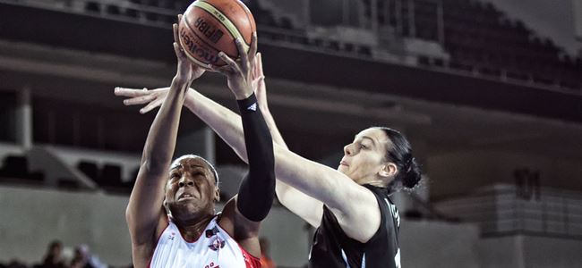 YDÜ Beşiktaş’ı devirdi: 77-62