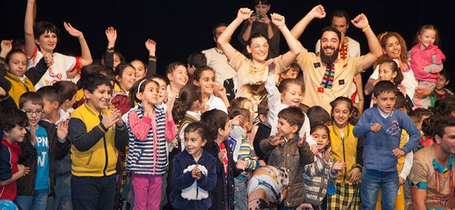 LBT, Mardin’de festivale katıldı