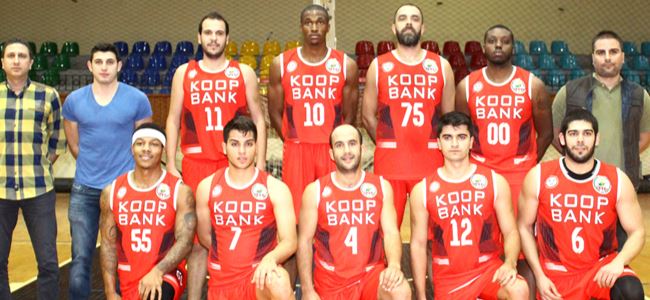 Basketbolda Cumhuriyet Kupası önceki gün oynanan karşılaşmalarla başladı