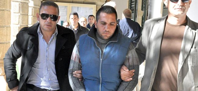 Kardeş cinayeti’nde kan ve idrar örnekleri bekleniyor