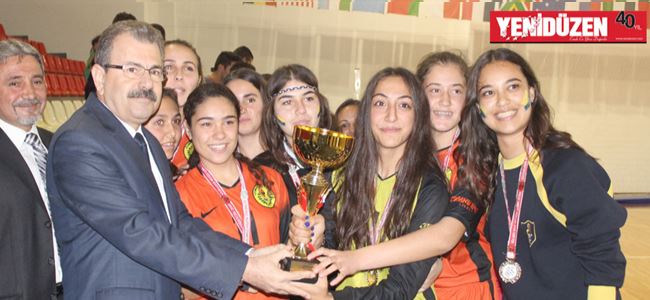 Futsalda zafer Cumhuriyet ve HTL’nin