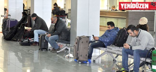 Kar yağışı, uçuşları vurdu