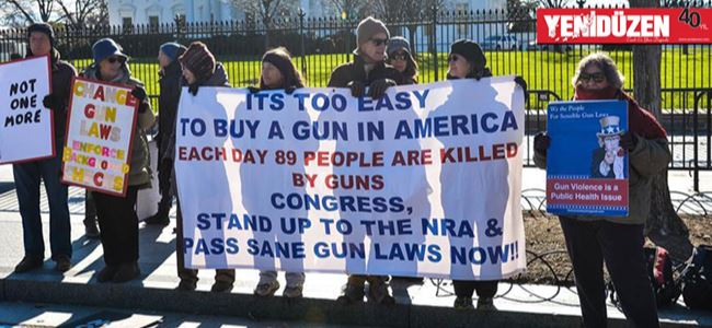 ‘Silah’a karşı Beyaz Saray önünde eylem