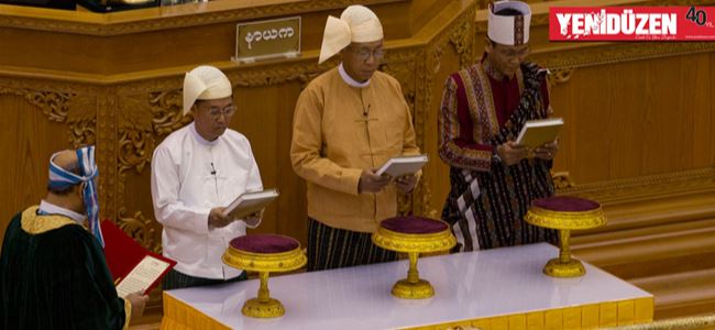 Myanmarda tarihi yemin töreni