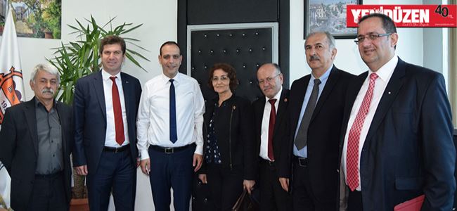 Harmancı,  Burdur Belediye Başkanı Ali Orkun Ercengiz ile görüştü.