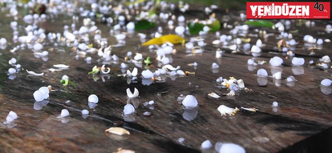 Lefkoşa’ya dolu yağdı