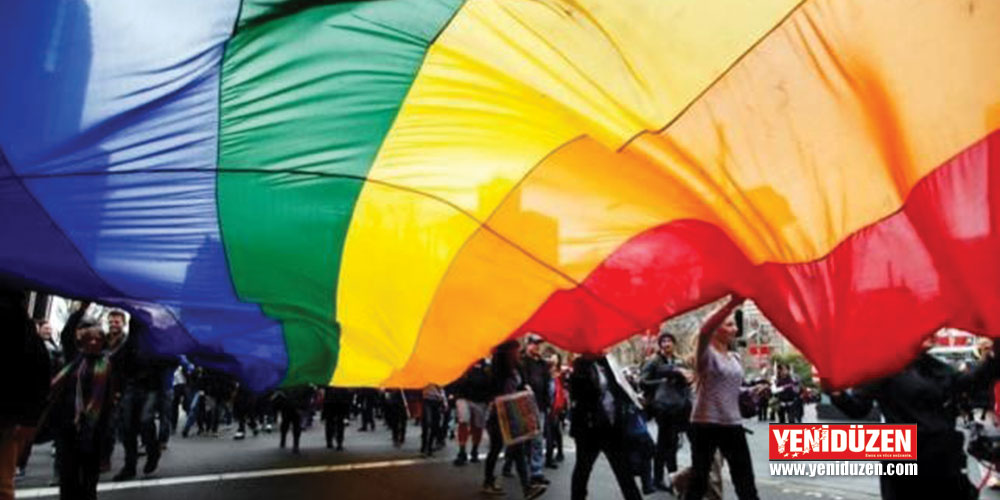 Avustralya eşcinsel evlilik için sokaklara döküldü