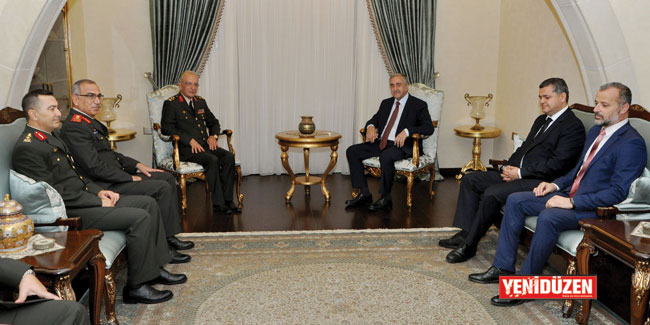 Akıncı, komutanları kabul etti