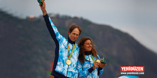 KANSERİ YENDİ ALTINA UZANDI