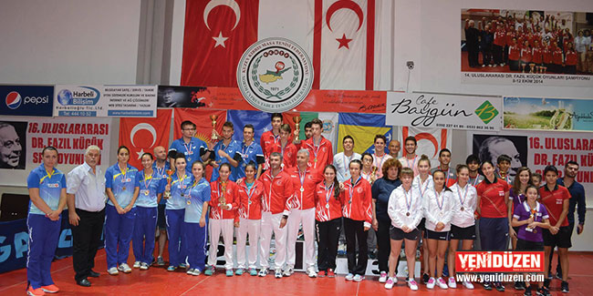 Bosna ve Türkiye şampiyon