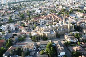 Ayasofya (Selimiye) Meydanı ve Mahallesi
