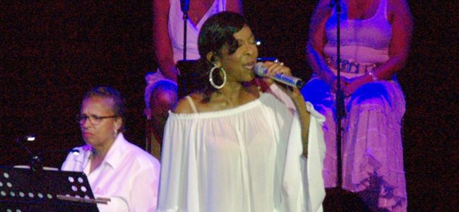 Natalie Cole ile muhteşem final