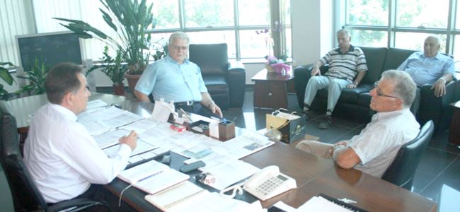 “Özverili hizmetlerinizi takip ediyoruz”