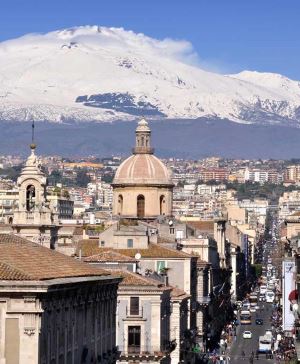 Sicilya’nın siyah şehri Catania